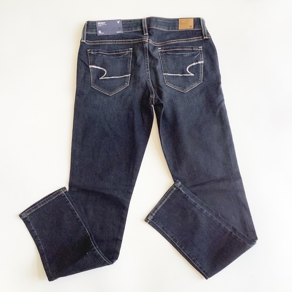 AEO Low Rise Stretch Skinny Jeans 6 NWOT - Picture 2 of 8